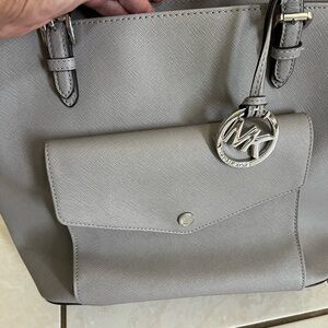 Michael Kors Elegant Gray Tote Bag